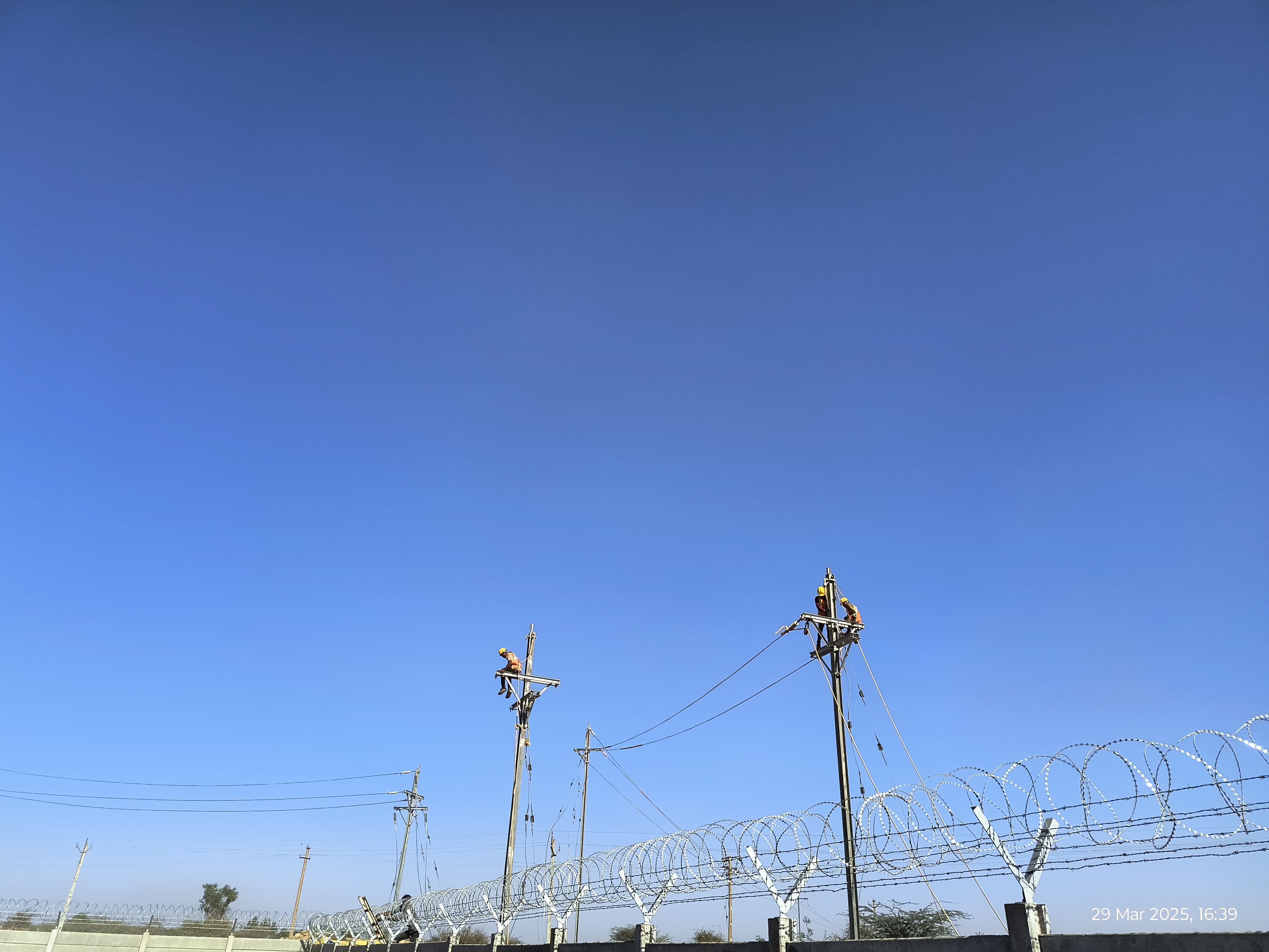 Transmission Line gallery image 3